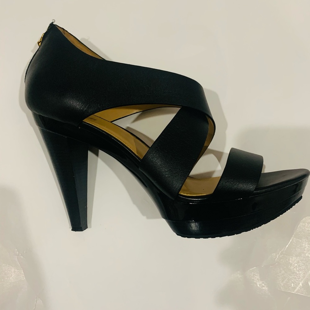 MICHAEL Michael Kors Platform Dress Sandals PV19D - Picture 3 of 3